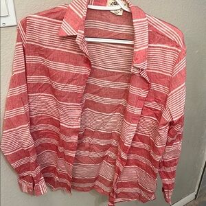 Red and white Striped women’s light weight flannel. Lilis Closet